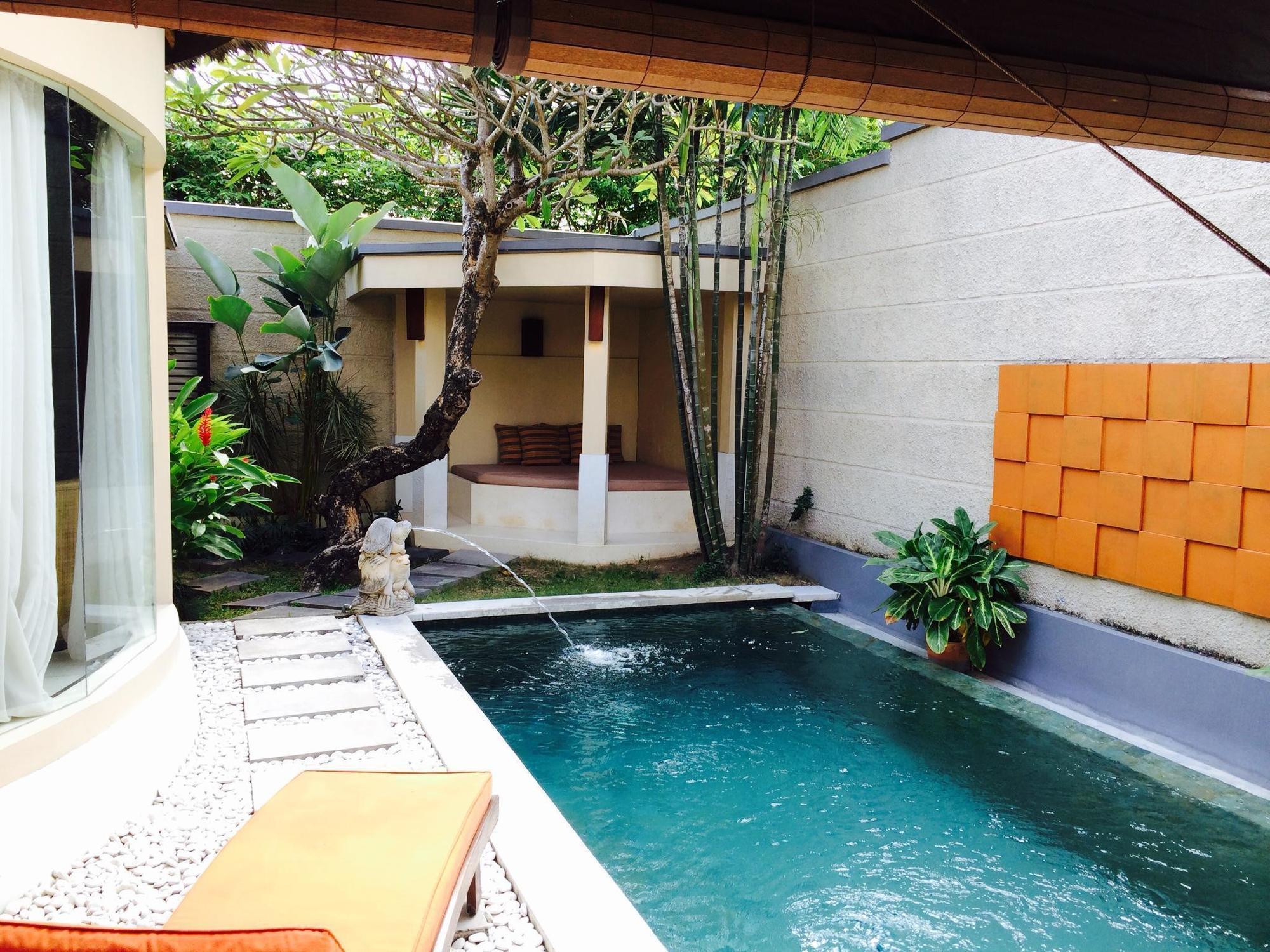 D'Alang Alang Villas Seminyak Exterior foto