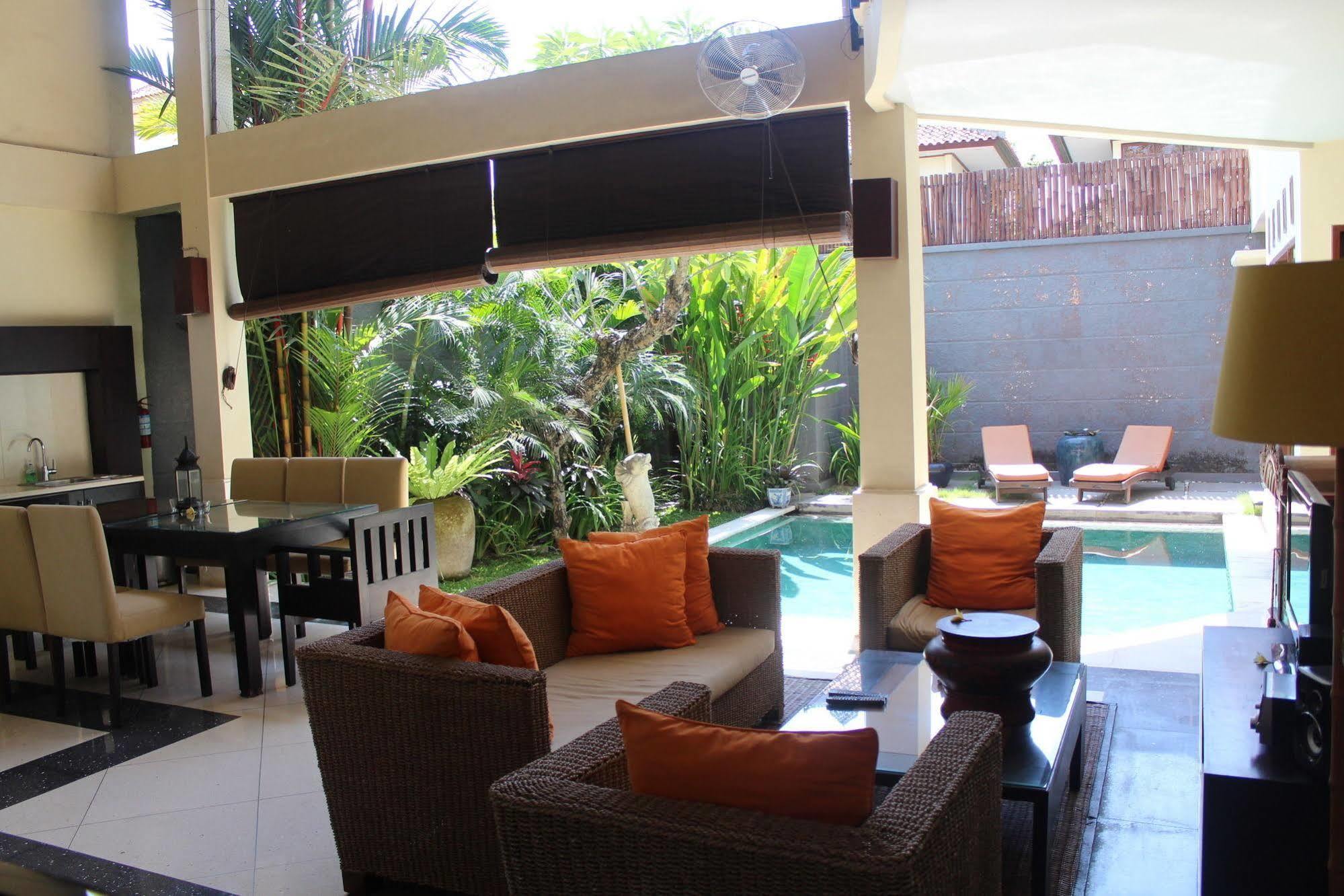 D'Alang Alang Villas Seminyak Exterior foto