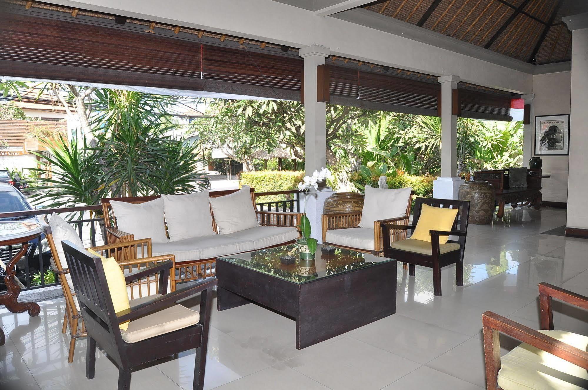 D'Alang Alang Villas Seminyak Exterior foto